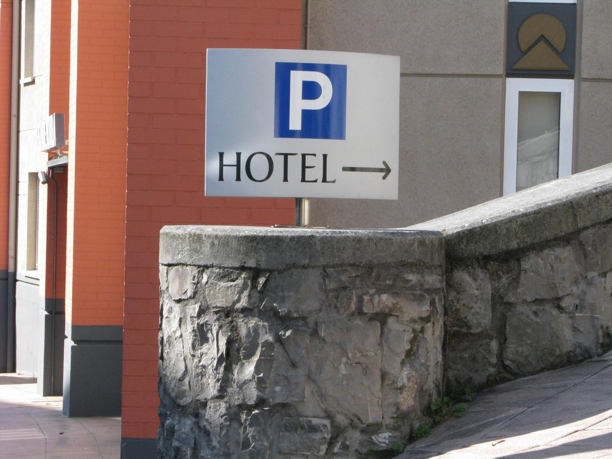 Hotel Elizalde Oiartzun Eksteriør billede